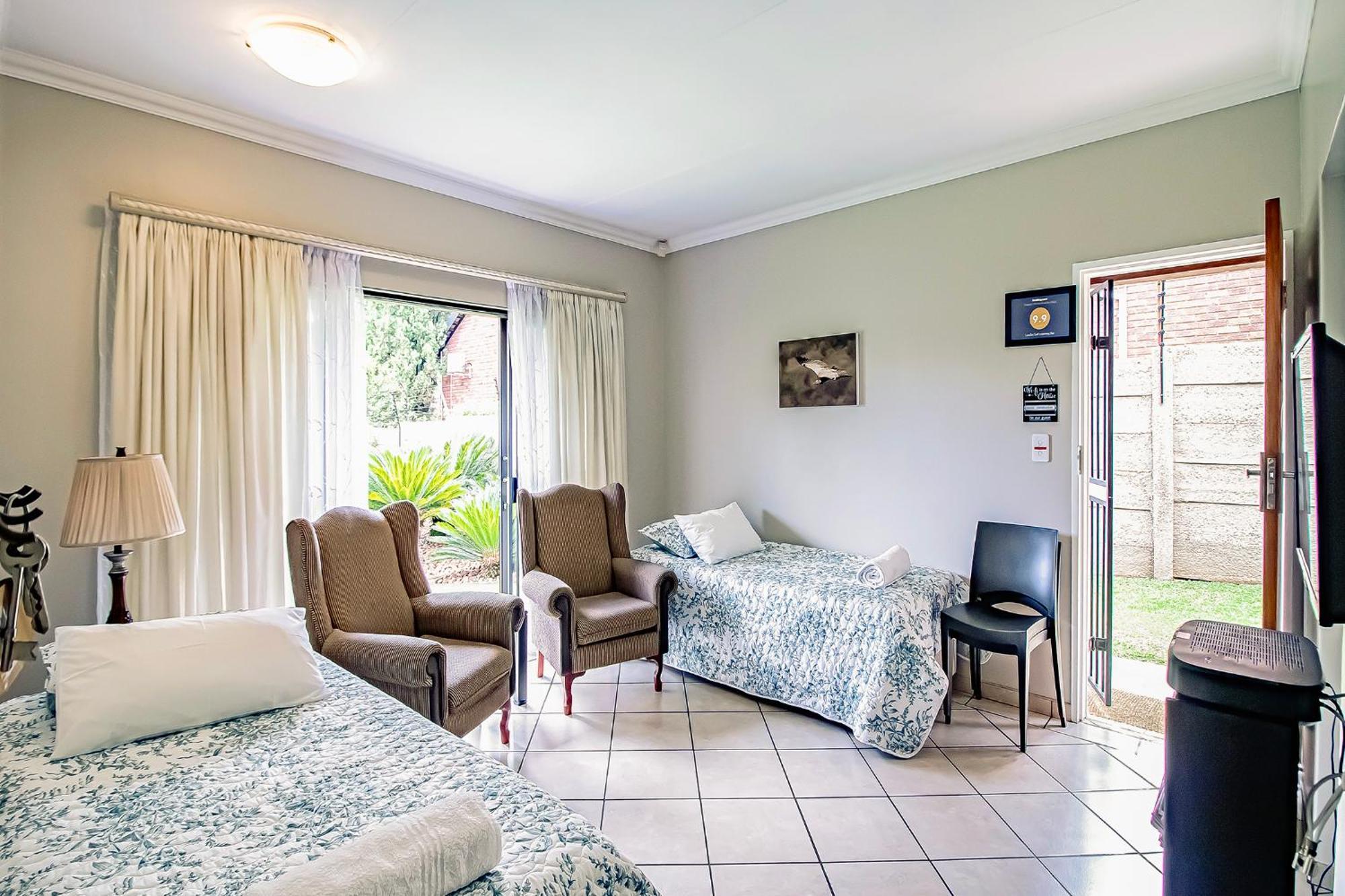 LeoZet Self catering apartment Pretoria-Noord Buitenkant foto
